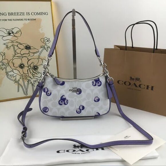 NWT Coach Teri Shoulder Bag In Signature Canvas With Blueberry Print - Picture 4 of 8